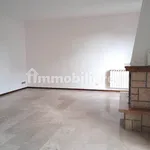 Rent 3 bedroom apartment of 105 m² in Brescia