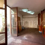 Rent 1 bedroom apartment of 150 m² in Salerno