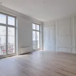 Appartement de 157 m² avec 5 chambre(s) en location à TOURS