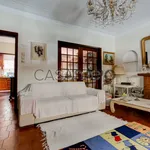 Rent 4 bedroom house of 200 m² in Porto