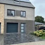 Woning gelegen te Steenkerke met een ruime tuin