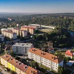 Pronajměte si 2 ložnic/e byt o rozloze 52 m² v Znojmo