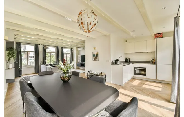 Huur 3 slaapkamer appartement van 87 m² in Nieuwmarkt/Lastage