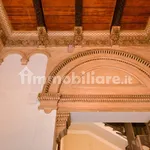 Rent 4 bedroom apartment of 210 m² in Bari