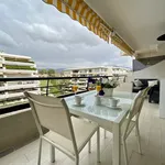 Rent 2 bedroom apartment of 1076 m² in Marbella