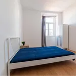 Rent 9 bedroom apartment in Lisbon