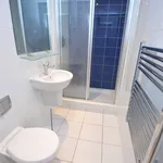 Rent 1 bedroom flat in Leeds