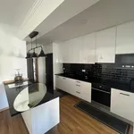 Rent 3 bedroom apartment of 130 m² in Lisbon