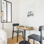 Rent 1 bedroom apartment of 38 m² in paris