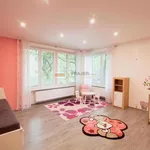 Rent 3 bedroom apartment of 89 m² in Prague