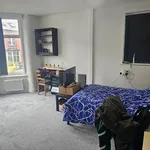 Rent 8 bedroom house in Leeds