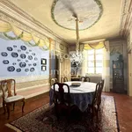 Rent 5 bedroom apartment of 335 m² in Lucca