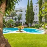 Rent 3 bedroom apartment of 120 m² in Marbella