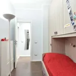 Rent a room of 70 m² in rome