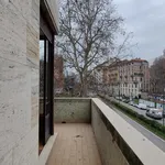 Rent 4 bedroom apartment in Milan