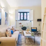 Rent 2 bedroom apartment of 85 m² in Lisbon