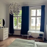 Rent a room of 100 m² in Berlin