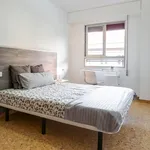 Rent 5 bedroom apartment in Valencia