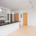 Rent 2 bedroom apartment in Brooklyn