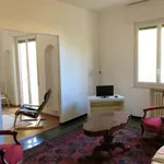 Rent 6 bedroom apartment of 135 m² in Genoa