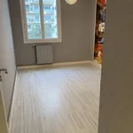 Appartement de 55 m² avec 3 chambre(s) en location à Romans-sur-Isère