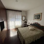 Rent 2 bedroom apartment of 90 m² in Milano