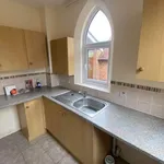 Rent 4 bedroom house in South East England