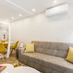 Rent 1 bedroom apartment in Lisbon