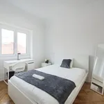 Rent 9 bedroom apartment in Lisbon