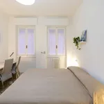 Rent 2 bedroom apartment of 60 m² in milan