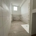 Rent 2 bedroom apartment of 73 m² in Galbiate