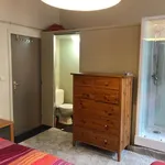 Rent a room of 200 m² in brussels