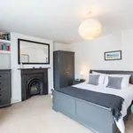 Rent 4 bedroom house in South West England