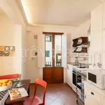 Rent 4 bedroom apartment of 53 m² in Firenze