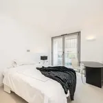 Rent 3 bedroom apartment in London