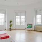 Rent 8 bedroom apartment in Lisbon