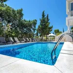 Rent 10 bedroom house in Marbella