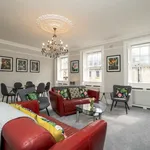 Rent 3 bedroom flat of 1001 m² in Bath