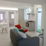 Rent a room of 80 m² in valencia