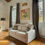 Rent 1 bedroom apartment of 50 m² in Florence