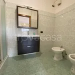 Rent 5 bedroom apartment of 95 m² in Latina