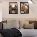 Appartement de 40 m² avec 3 chambre(s) en location à Paris