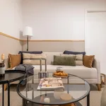 Rent 4 bedroom apartment in Barcelona