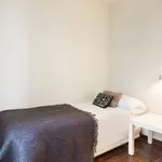 Rent 3 bedroom apartment of 70 m² in Barcelona