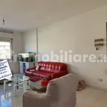 Rent 4 bedroom apartment of 100 m² in Latina