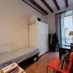 Rent 2 bedroom apartment of 45 m² in Milano