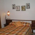 Rent a room in Granada']