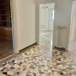 Affitto 4 camera appartamento di 146 m² in Roma