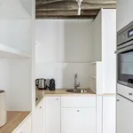 Rent 1 bedroom apartment of 30 m² in Paris