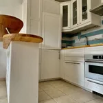 Rent 2 bedroom apartment of 34 m² in Marseille